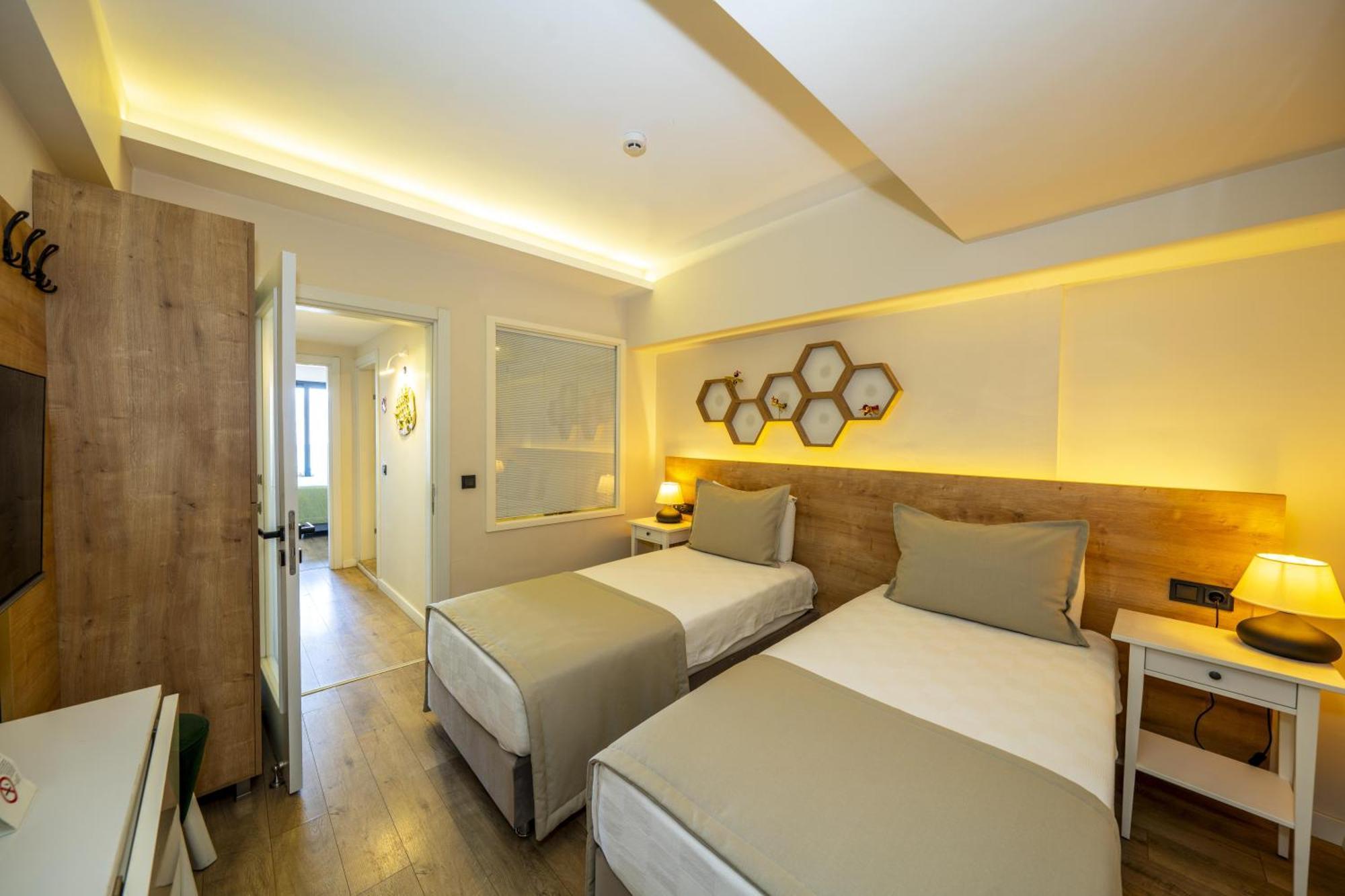 Ece Marina Suites Fethiye Exterior foto