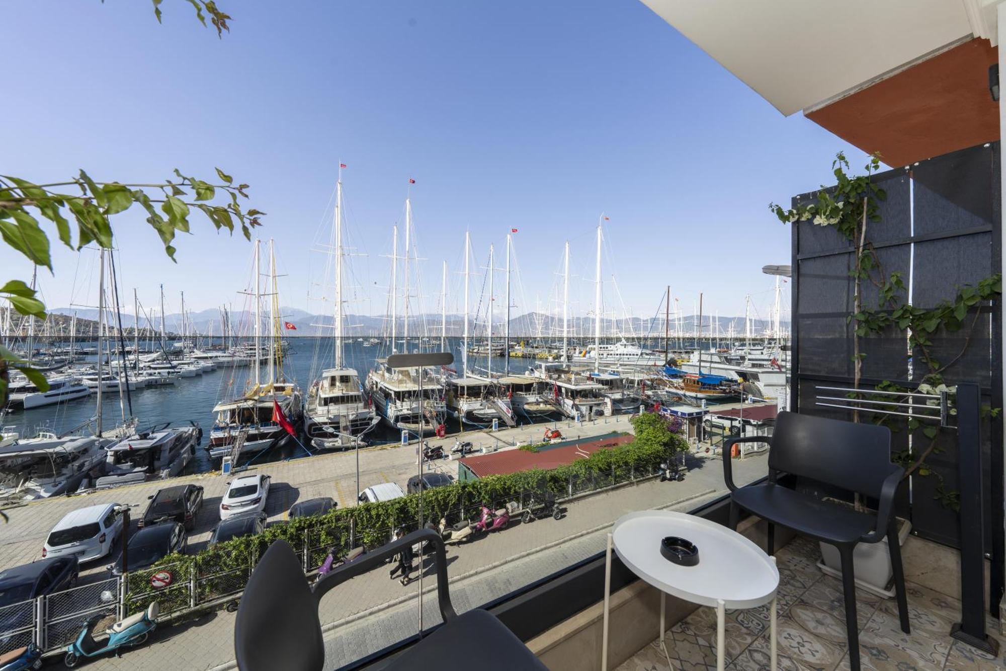 Ece Marina Suites Fethiye Exterior foto